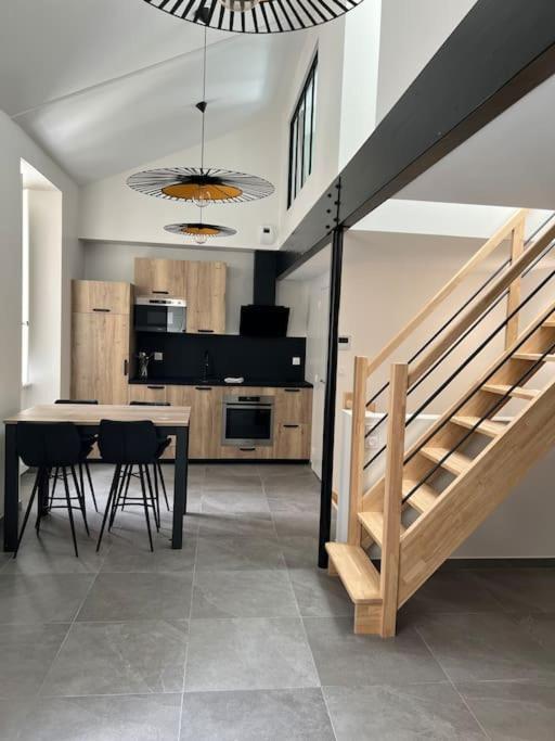 Nantes Centre, Superbe Triplex Apartamento Exterior foto